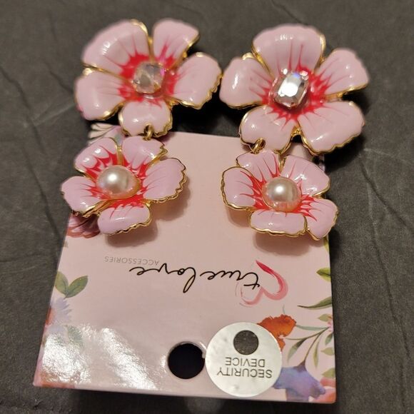 BRAND NEW TRUE LOVE CHERRY'S BLOSSOM DROP EARRINGS - Picture 5 of 10